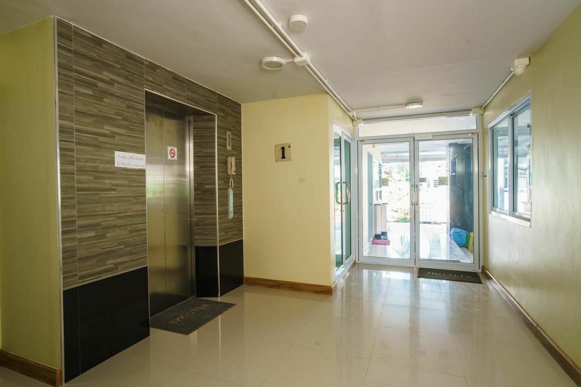 Sritrang Place Hat Yai Exteriör bild